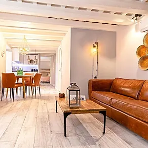  Apartment Genteel Plaza De Espana Spanien